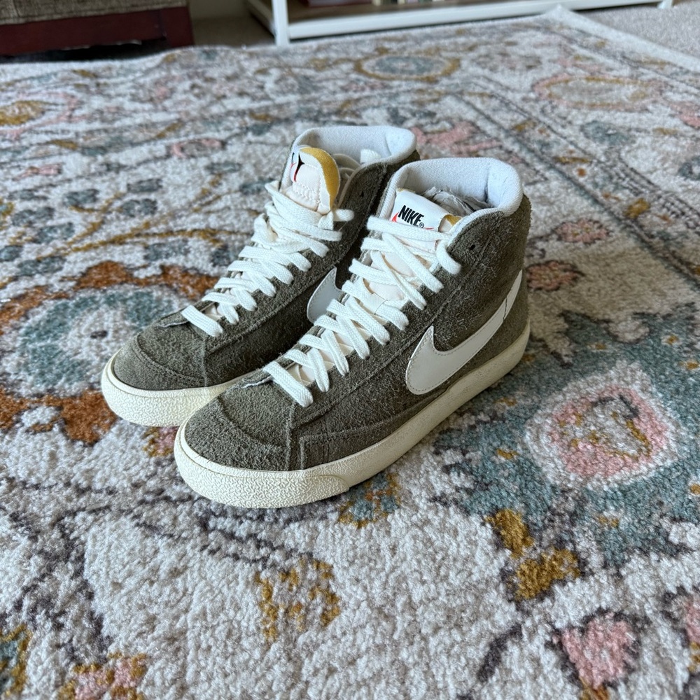 Nike Women's Sneakers in Olive and White